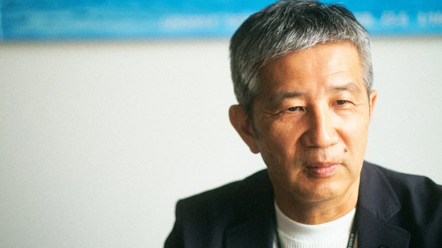 インタビューに答える豊福貴司氏